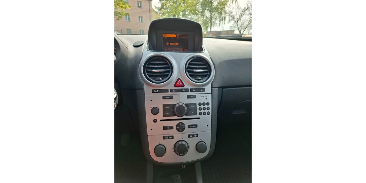 Opel Corsa 88.500 km 3.800 &euro; Weiden 92637