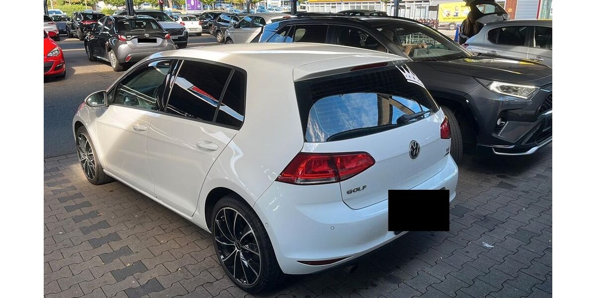 VW Golf 146.000 km 8.800 &euro; Eckernförde 24340