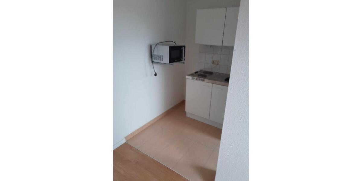 Dachgeschoßwohnung Braunschweig Lehndorf-Watenbüttel - 1 Zimmer, 25 m&sup2;, 80.000&euro; | Angebot:27447218