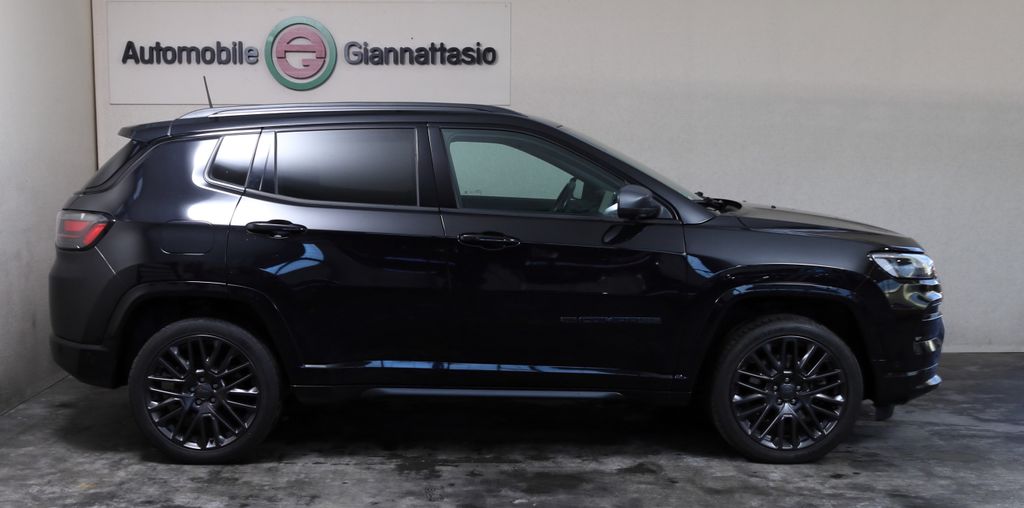 Jeep Compass 63.500 km 22.990 &euro; Rodgau 63110