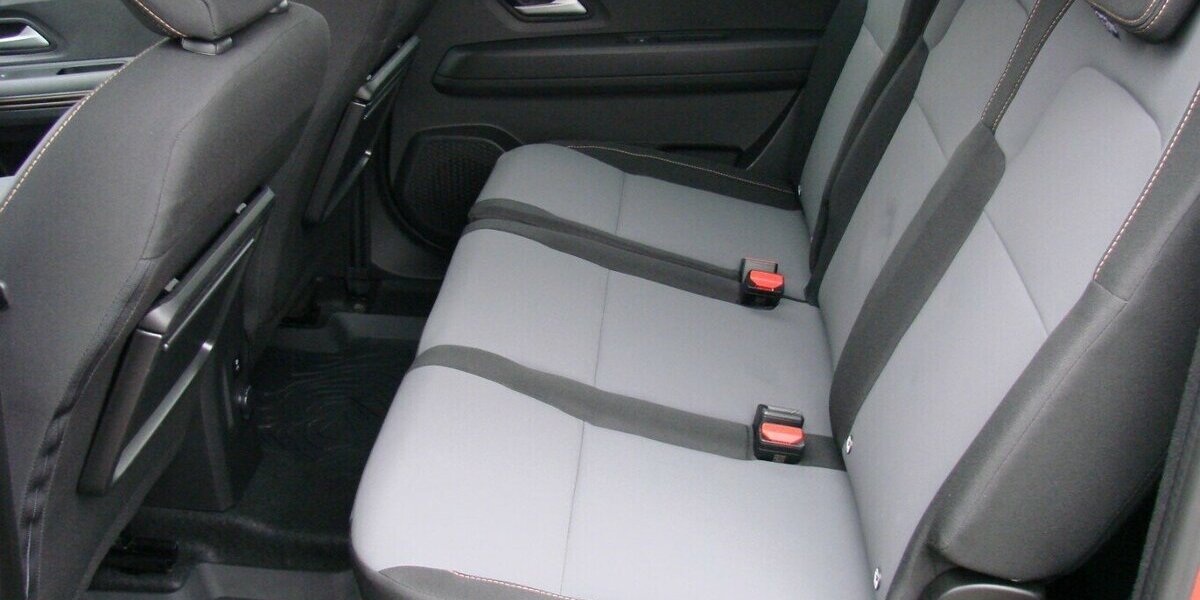 Dacia Jogger 1.6 Hybrid Extreme 140 LED Kamera Totwinkel 10.524 km 22.890 &euro; Falkensee 14612