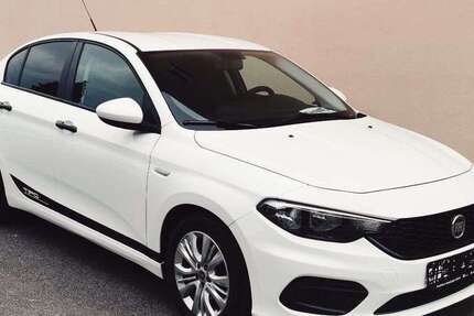 Fiat Tipo 88.000 km 7.900 &euro; Hendungen 97640