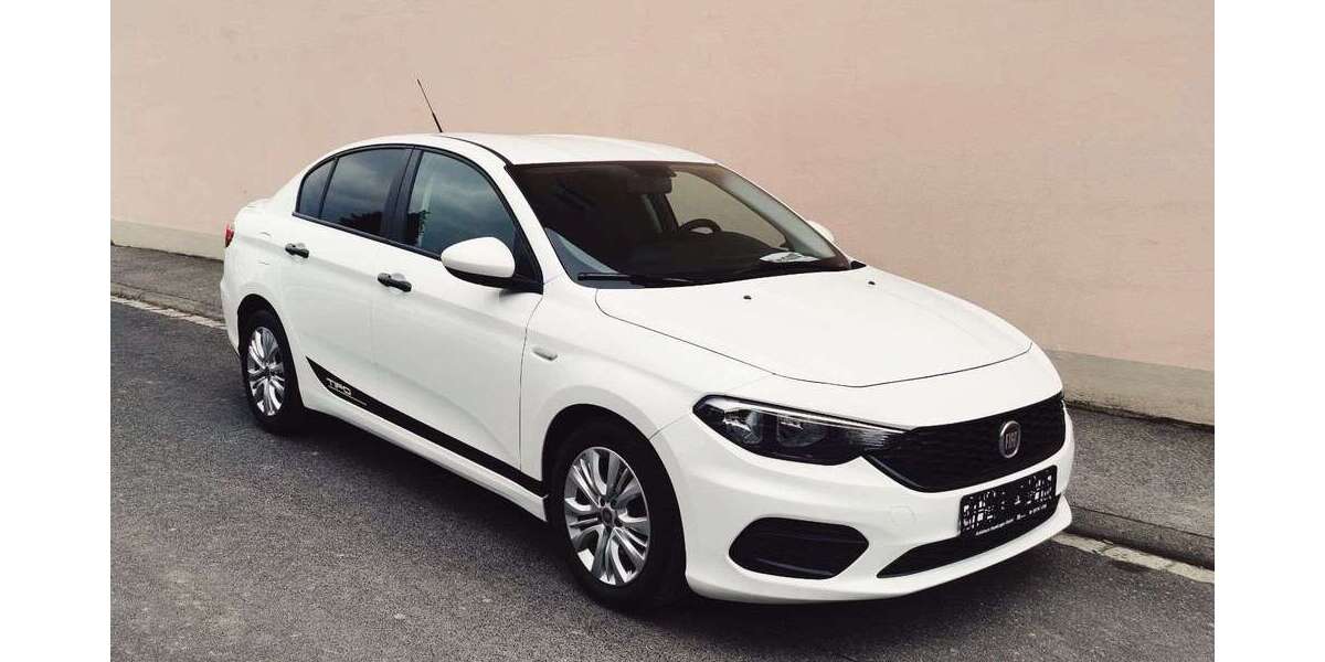 Fiat Tipo 88.000 km 7.900 &euro; Hendungen 97640