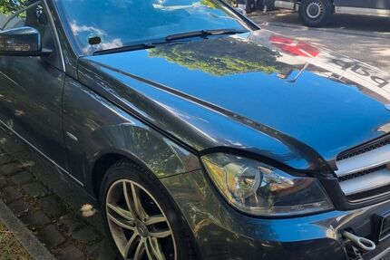 Mercedes-Benz C 220 122.000 km 6.800 &euro; Offenburg 77654