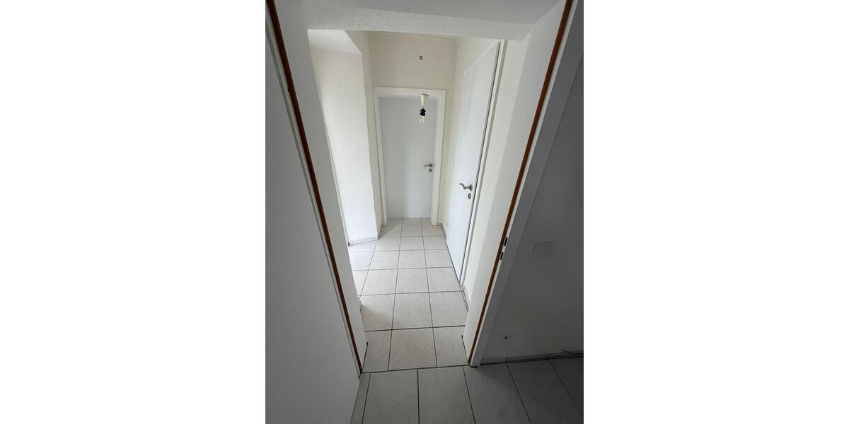 Erdgeschoßwohnung Binningen - 3 Zimmer, 75 m&sup2;, 400&euro; | Angebot:26673417