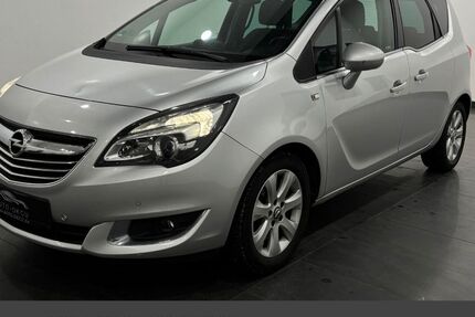 Opel Meriva 102.011 km 7.450 &euro; Neumünster 24536