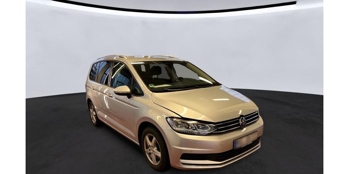 VW Touran 112.400 km 22.999 &euro; Fulda 36043
