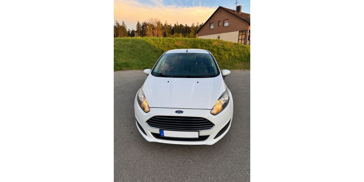 Ford Fiesta 115.849 km 4.700 &euro; Maxhütte-Haidhof 93142