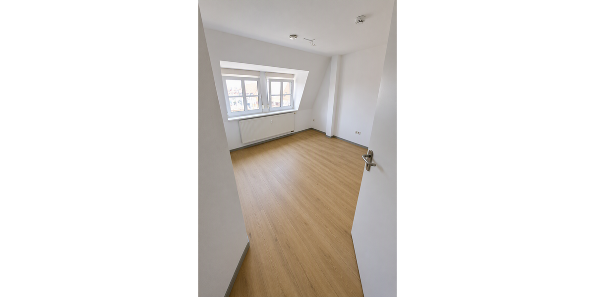 Etagenwohnung Würzburg - 3 Zimmer, 90 m&sup2;, 1.150&euro; | Angebot:27079115