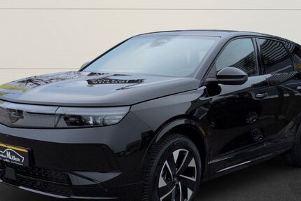 Opel Grandland (X) 10.285 km 37.445 &euro; Gnarrenburg 27442