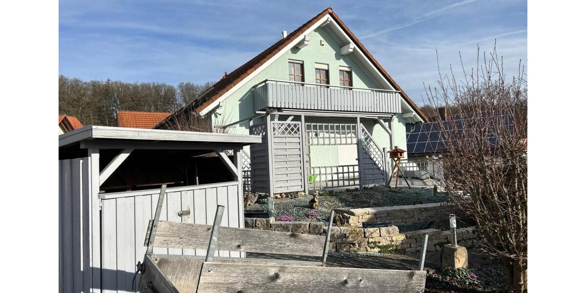 Einfamilienhaus Treuchtlingen - 7 Zimmer, 159 m&sup2;, 450.000&euro; | Angebot:25789688