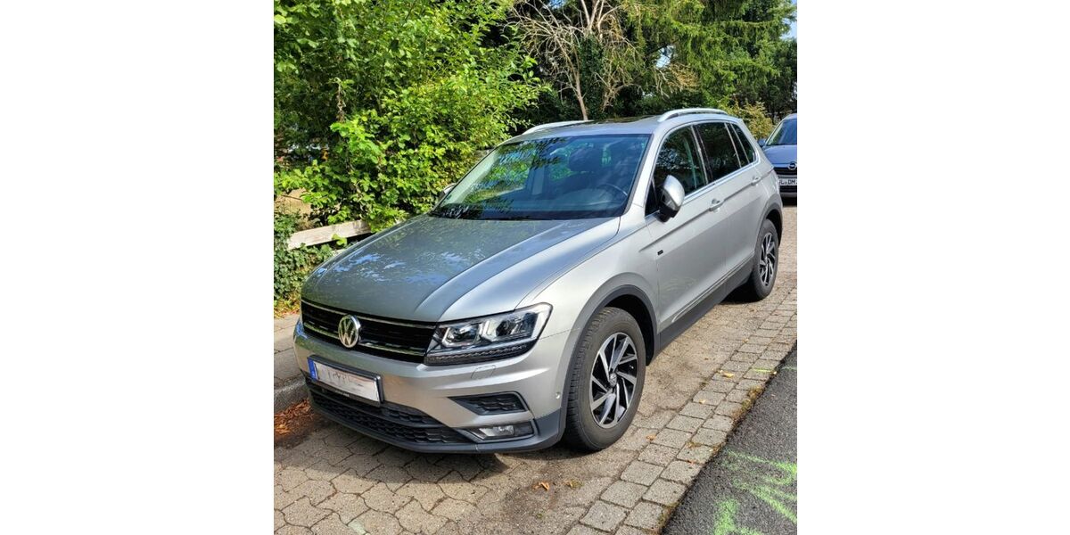 VW Tiguan 90.900 km 22.990 &euro; Tostedt 21255