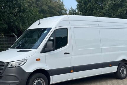 Mercedes-Benz Sprinter 8.200 km 48.600 € Meppen 49716
