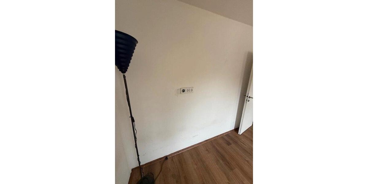 Doppelhaushälfte Fürth Atzenhof - 5.5 Zimmer, 130 m&sup2;, 1.800&euro; | Angebot:26129972