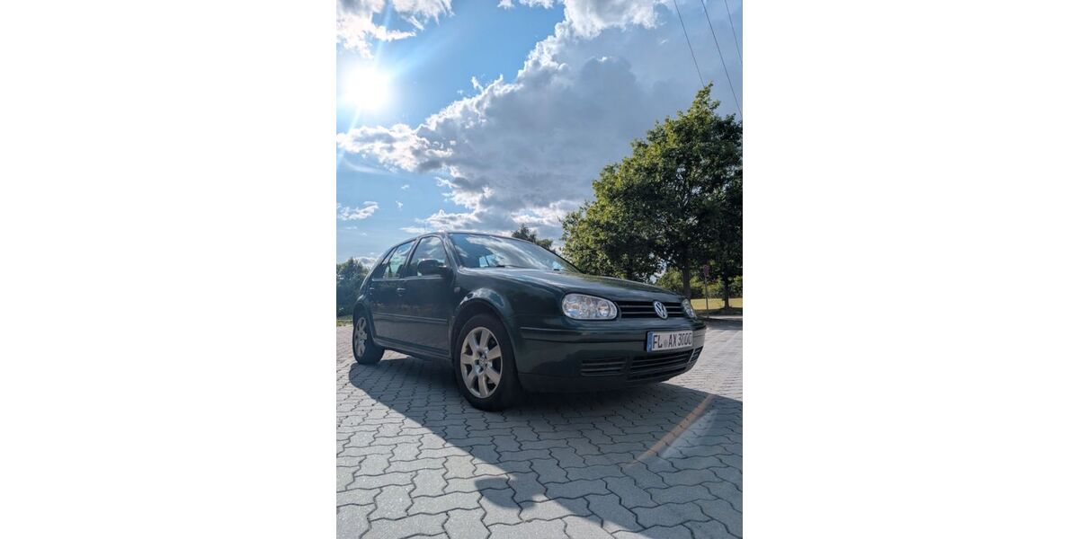VW Golf 291.777 km 3.000 &euro; Flensburg 24941