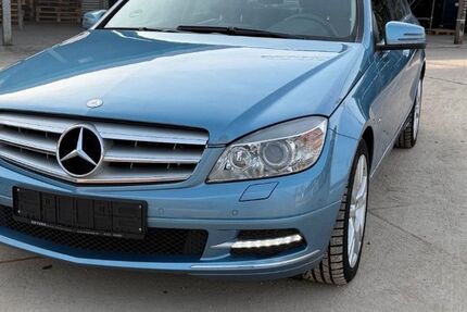 Mercedes-Benz C 250 124.000 km 10.400 &euro; Munchen 80809