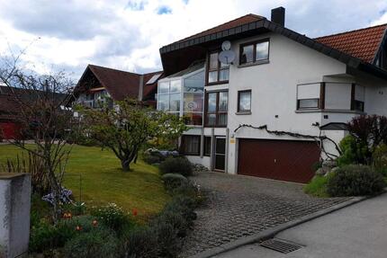 Haus Sigmaringen - 6 Zimmer, 280 m&sup2;, 650.000&euro; | Angebot:26961292