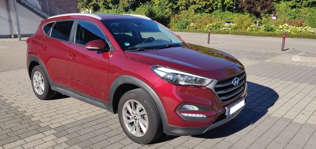 Hyundai TUCSON 66.500 km 13.300 &euro; Sulzfeld 75056