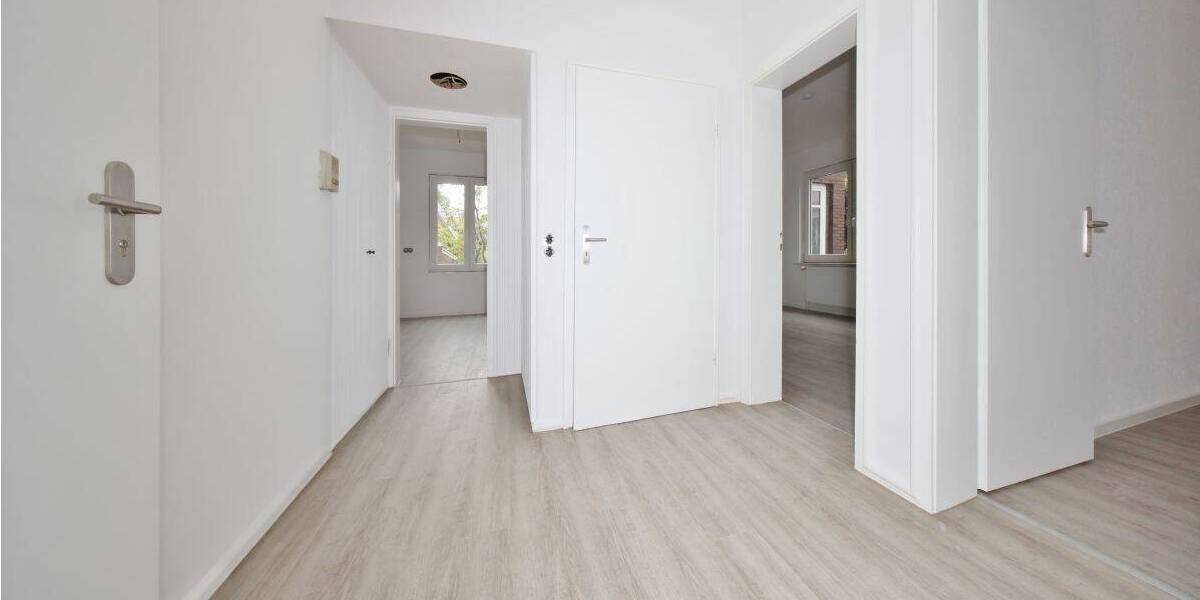 Einfamilienhaus Wilhelmshaven Bant - 7 Zimmer, 171 m&sup2;, 320.000&euro; | Angebot:26834390