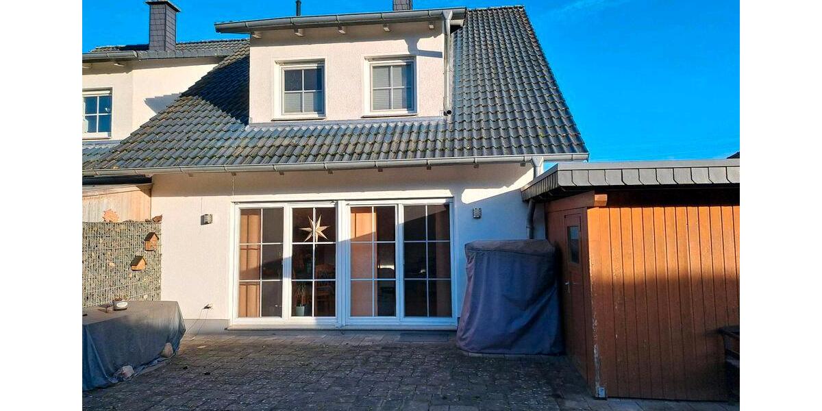 Doppelhaushälfte Bad Pyrmont - 4 Zimmer, 115 m&sup2;, 399.000&euro; | Angebot:27002050