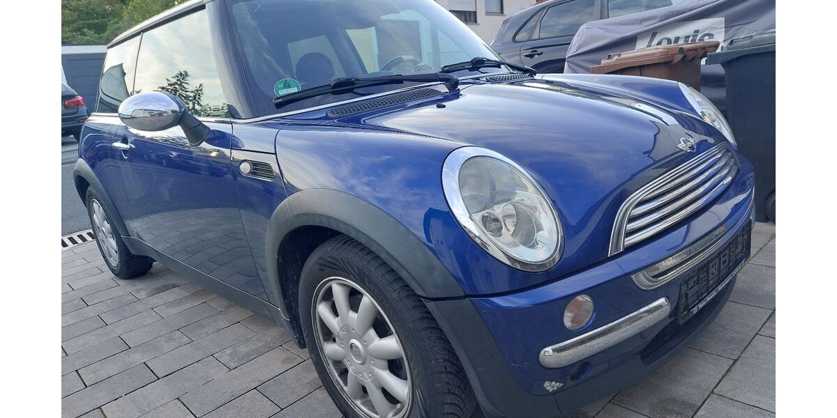 Mini ONE 155.950 km 2.600 &euro; Kist 97270