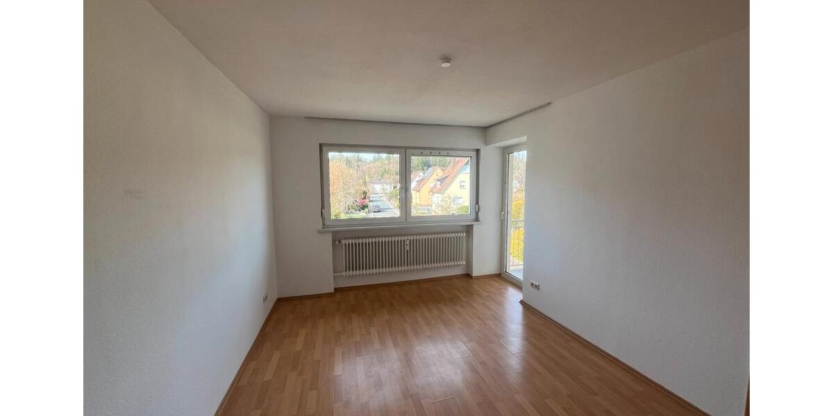 Etagenwohnung Stockheim - 4 Zimmer, 90 m&sup2;, 595&euro; | Angebot:26326238