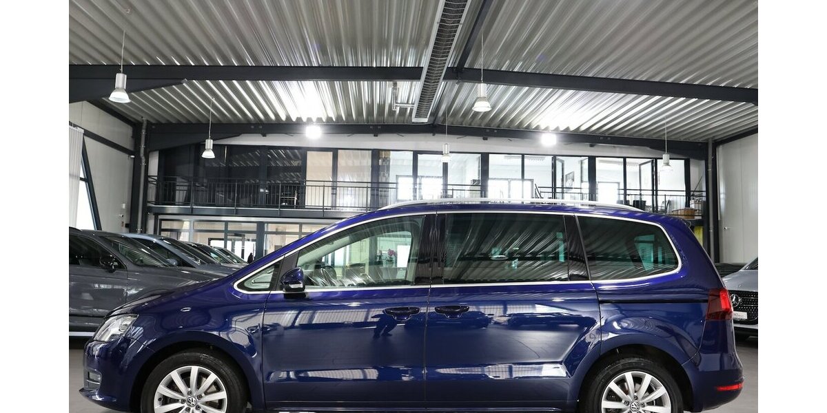 VW Sharan 2.0 TDI DSG HIGHLINE / PANORAMA, XENON 114.000 km 25.991 &euro; Hamm 59077