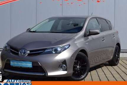 Toyota Auris 142.768 km 11.439 &euro; Bautzen 02625