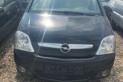 Opel Meriva 154.000 km 1.900 € Bonn 53227