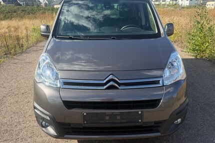 Citroen Berlingo 99.000 km 7.400 &euro; Köln/Poll 51105