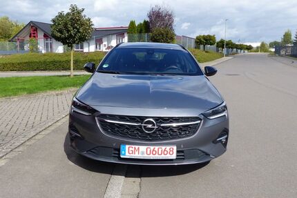 Opel Insignia 150.000 km 9.900 &euro; Bergneustadt 51702
