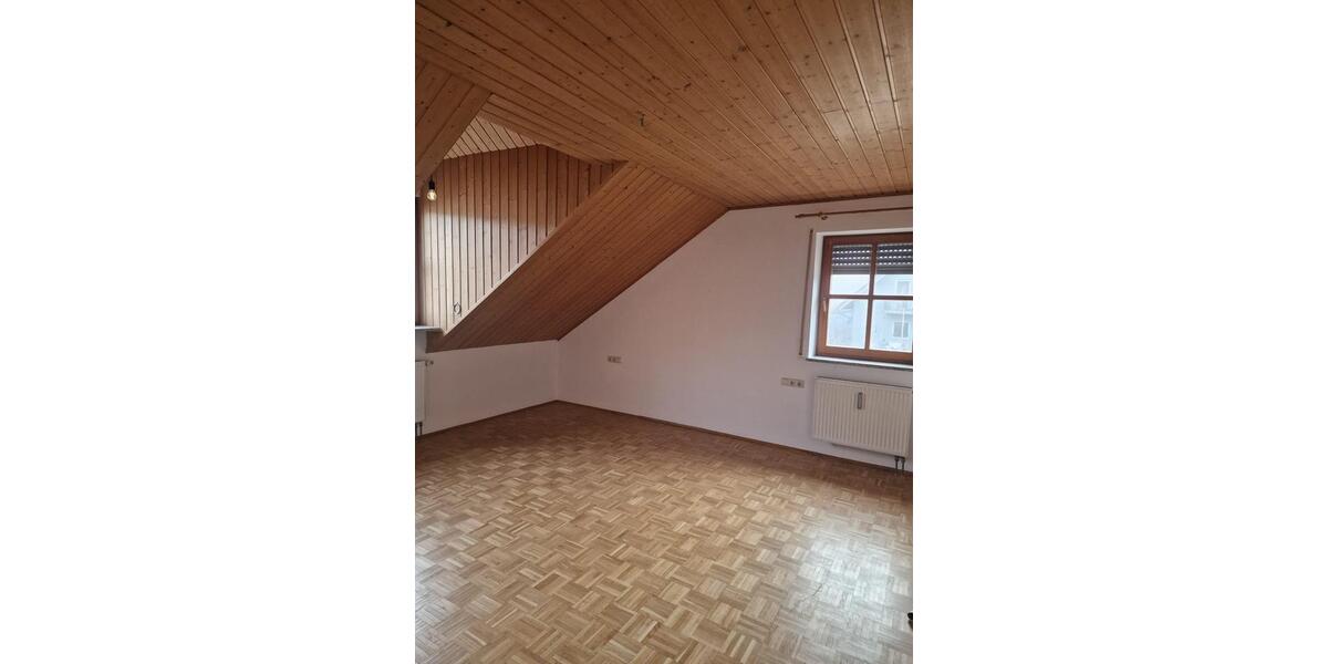 Etagenwohnung Maxhütte-Haidhof Haidhof - 2 Zimmer, 70 m&sup2;, 700&euro; | Angebot:25321414