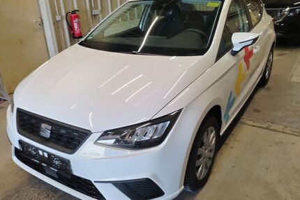 Seat Ibiza 19.500 km 13.450 &euro; Bebra 36179
