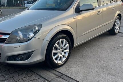 Opel Astra 194.170 km 2.750 &euro; Wiesbaden 65197