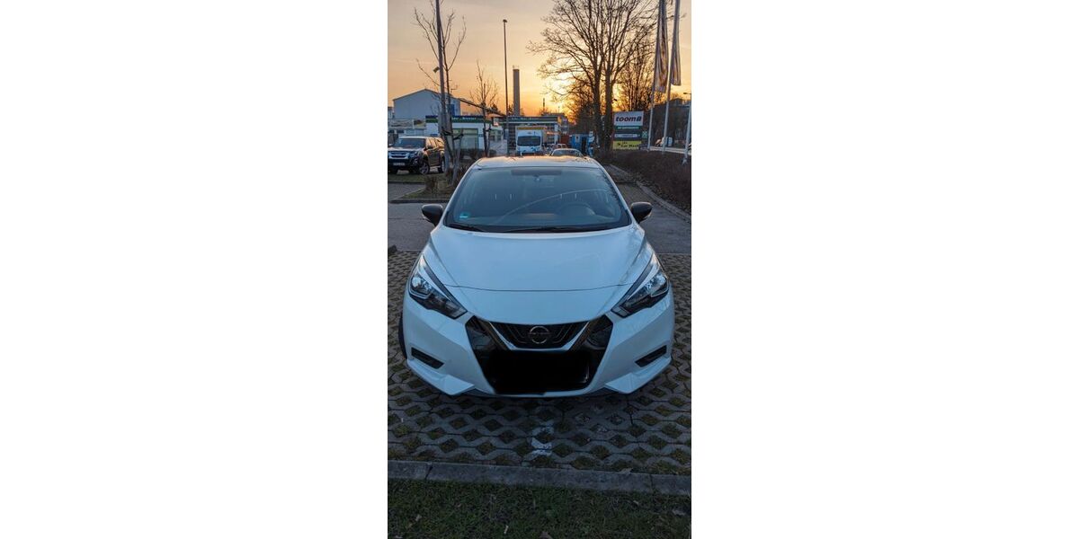 Nissan Micra 82.400 km 7.999 &euro; München 80686