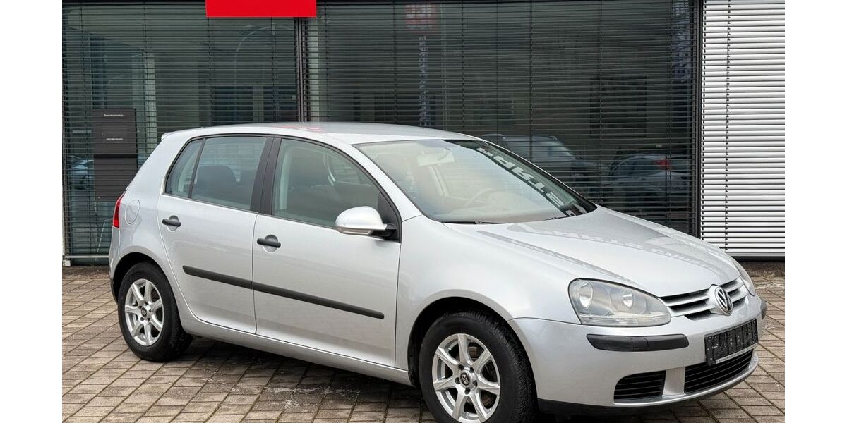 VW Golf 122.000 km 3.900 &euro; Murrhardt 71540