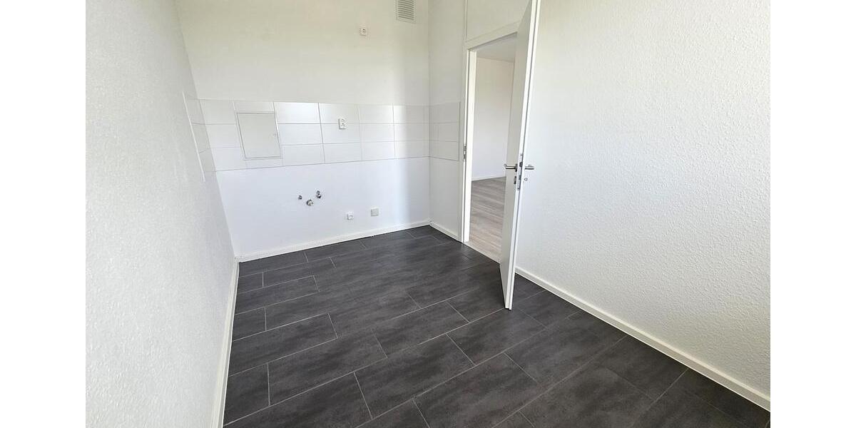 Etagenwohnung Aken (Elbe) - 2 Zimmer, 55 m&sup2;, 263&euro; | Angebot:26660650