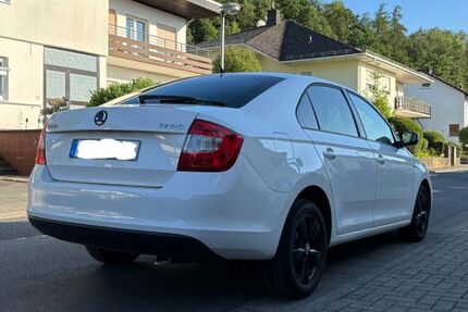 Skoda Rapid 150.200 km 5.500 &euro; Wetzlar 35580