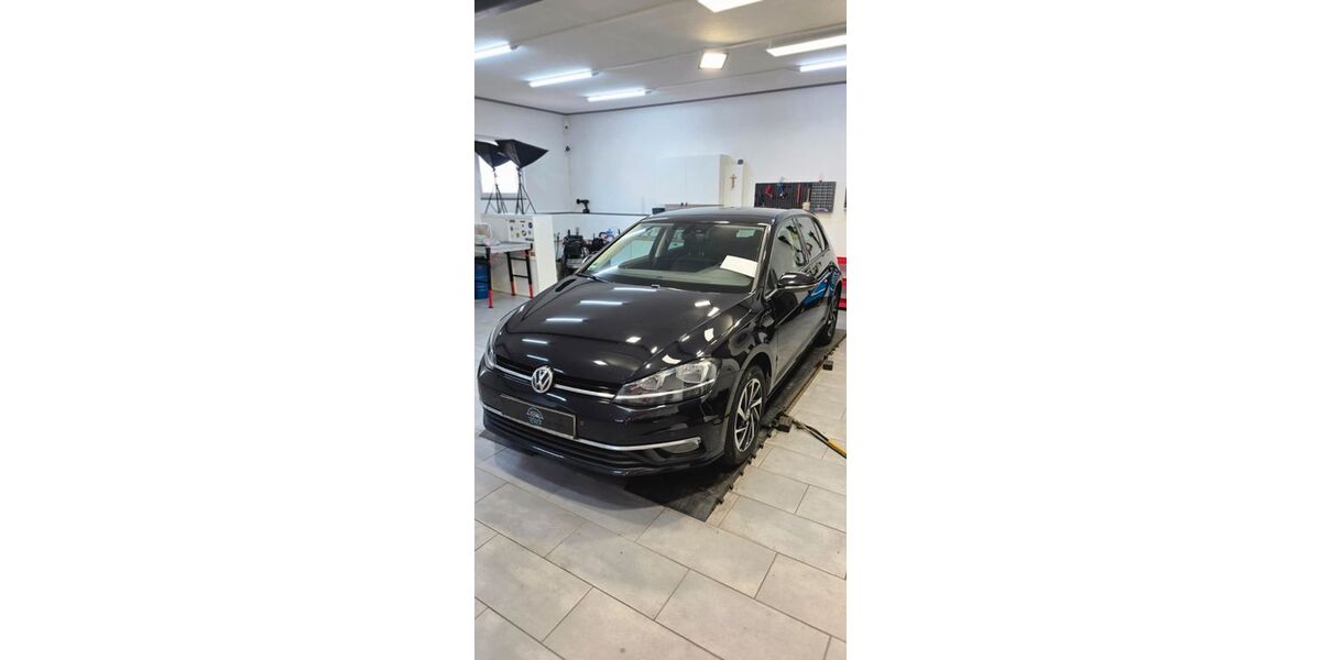 VW Golf 90.650 km 14.200 &euro; Donaueschingen 78166