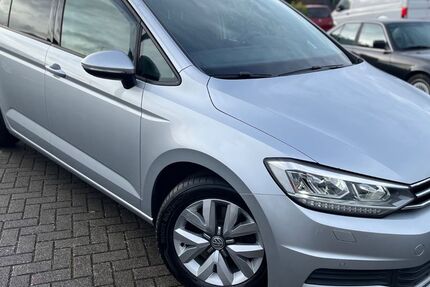 VW Touran 184.497 km 12.499 &euro; Kirchheimbolanden 67292
