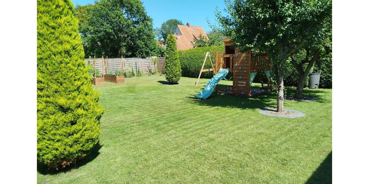 Einfamilienhaus Cuxhaven Groden - 7 Zimmer, 150 m&sup2;, 279.000&euro; | Angebot:27092853