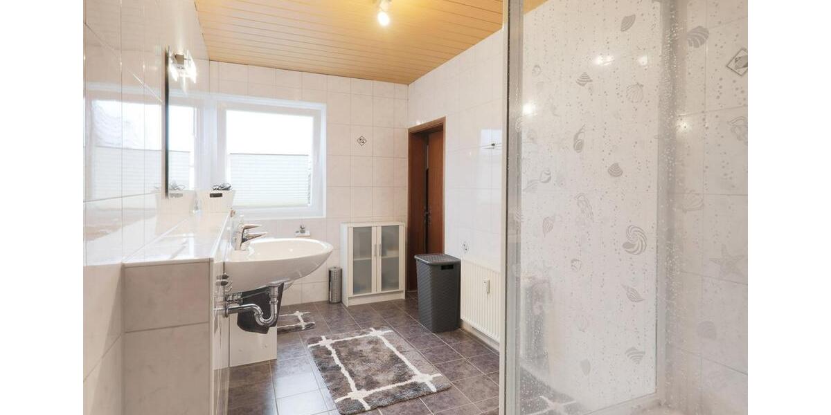 Schöne 6 Zimmer Maisonette-Wohnung in Wieren 6 zimmer