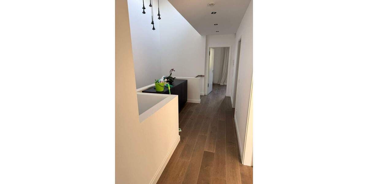 Doppelhaushälfte Meerbusch Büderich - 6 Zimmer, 242 m&sup2;, 8.500&euro; | Angebot:26686542