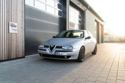 Alfa Romeo Alfa 156
