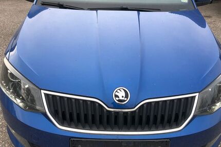 Skoda Fabia 123.166 km 7.900 &euro; Traunstein 83278