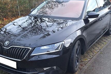 Skoda Superb 168.168 km 13.990 € Unterschleißheim 85716