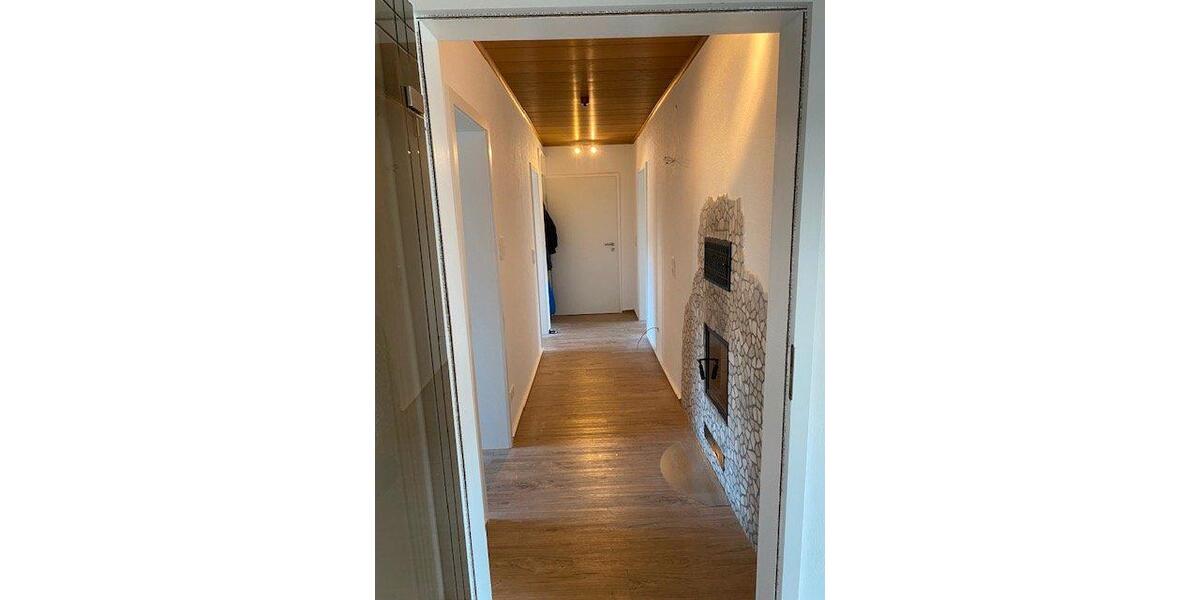 Etagenwohnung Brilon - 3 Zimmer, 86 m&sup2;, 560&euro; | Angebot:26277956