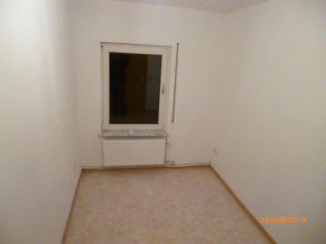 Erdgeschoßwohnung Bahrdorf - 4 Zimmer, 80 m&sup2;, 500&euro; | Angebot:26690137
