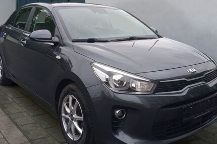 Kia Rio 130.000 km 6.500 &euro; Leimbach 36433