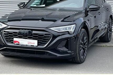 Audi e-tron 52.100 km 42.489 &euro; Walldürn 74731